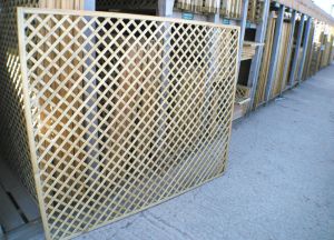 0.3mtr x 1.83mtr Diamond Lattice Trellis from WEBBS Builders Merchants