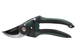 Faithfull Countryman Bypass Secateurs - 215mm (8in) from WEBBS Builders Merchants